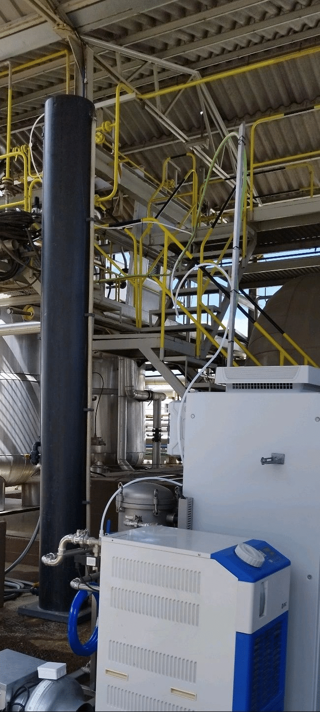 Installation d'un générateur d'ozone pour le traitement de l'eau de 800 grammes par heure pour une usine