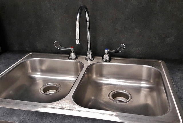 Démontrer une méthode de désinfection à l’ozone des drains en utilisant un nouveau procédé de génération qui supprime la croissance des agents pathogènes dans le puisard de drainage, qu’ils soient planctoniques ou vivant dans des biofilms.